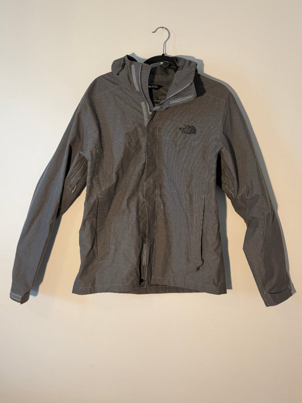 Gray Northface raincoat Mens Medium